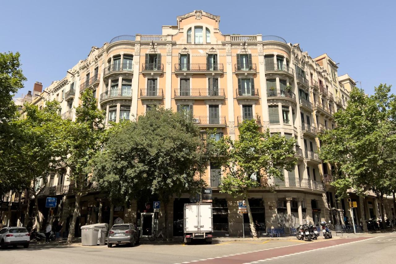 Hostal Coimpact Coliving Mallorca Barcelona