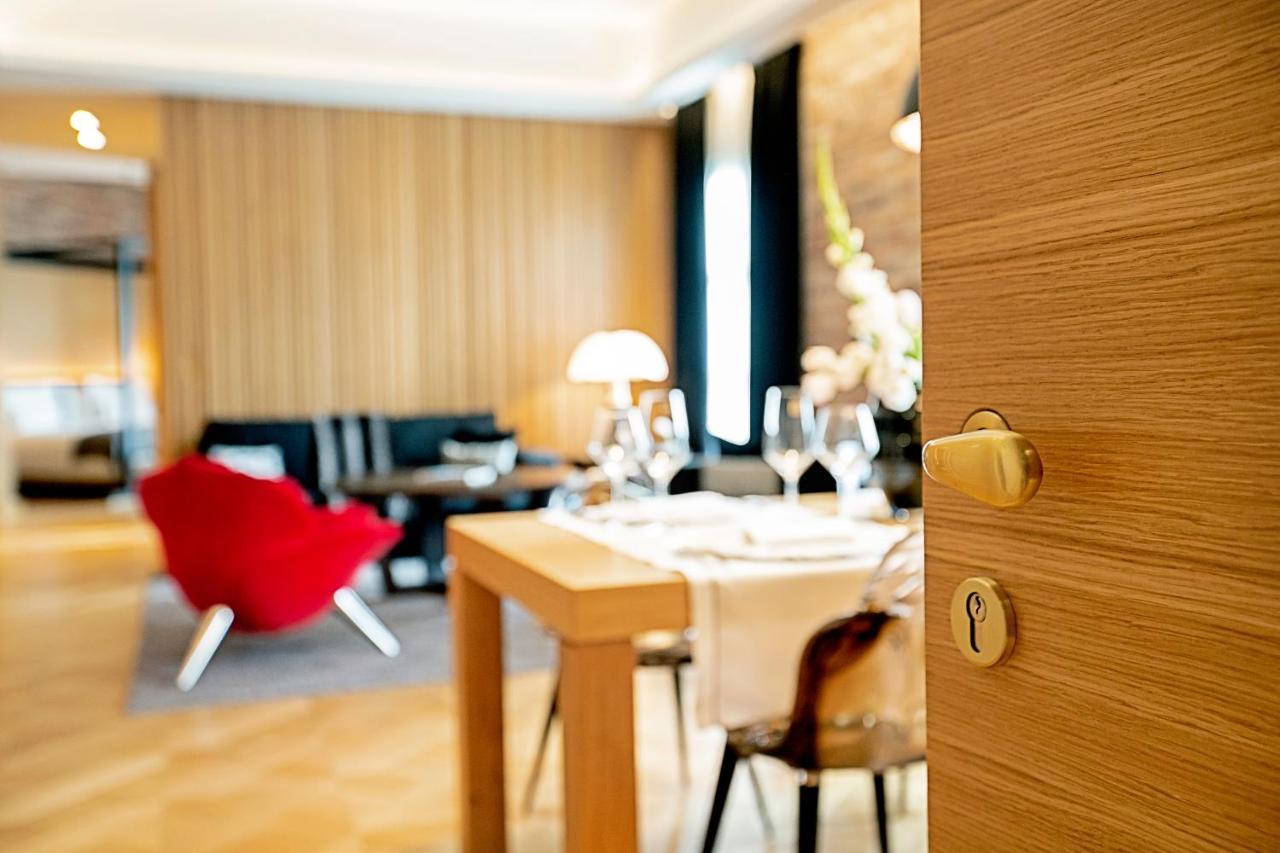 Monument Hotel 5*