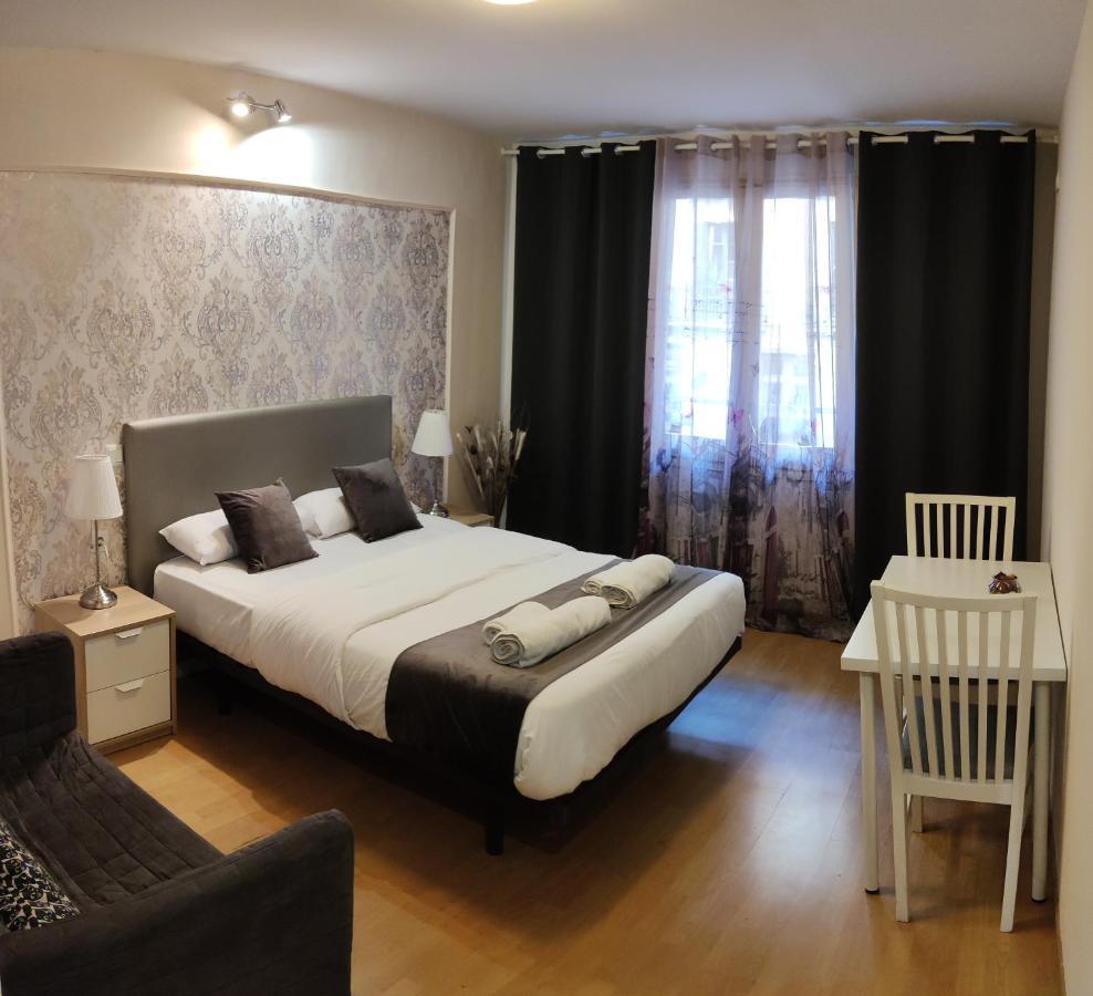 Bruc Hostal