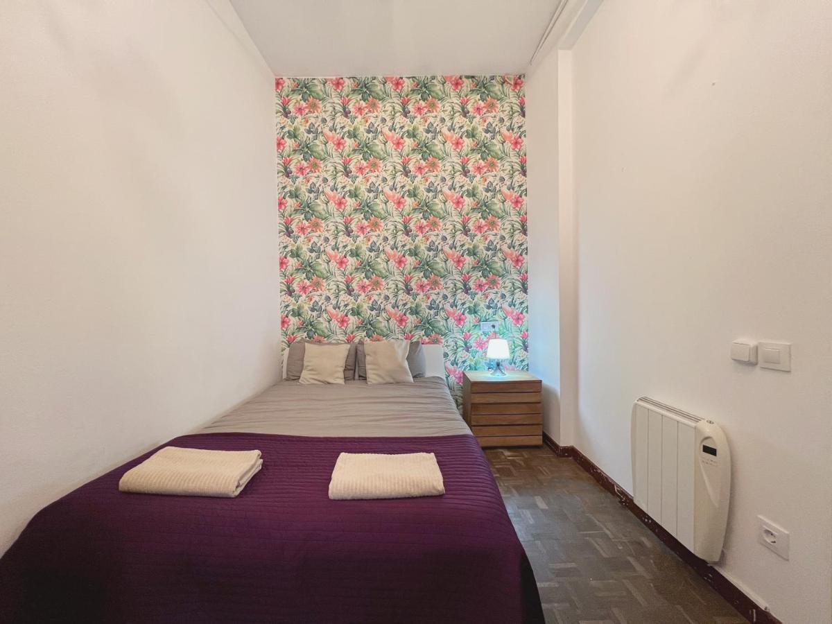Apartamento Lolita Bcn En El Eixample *