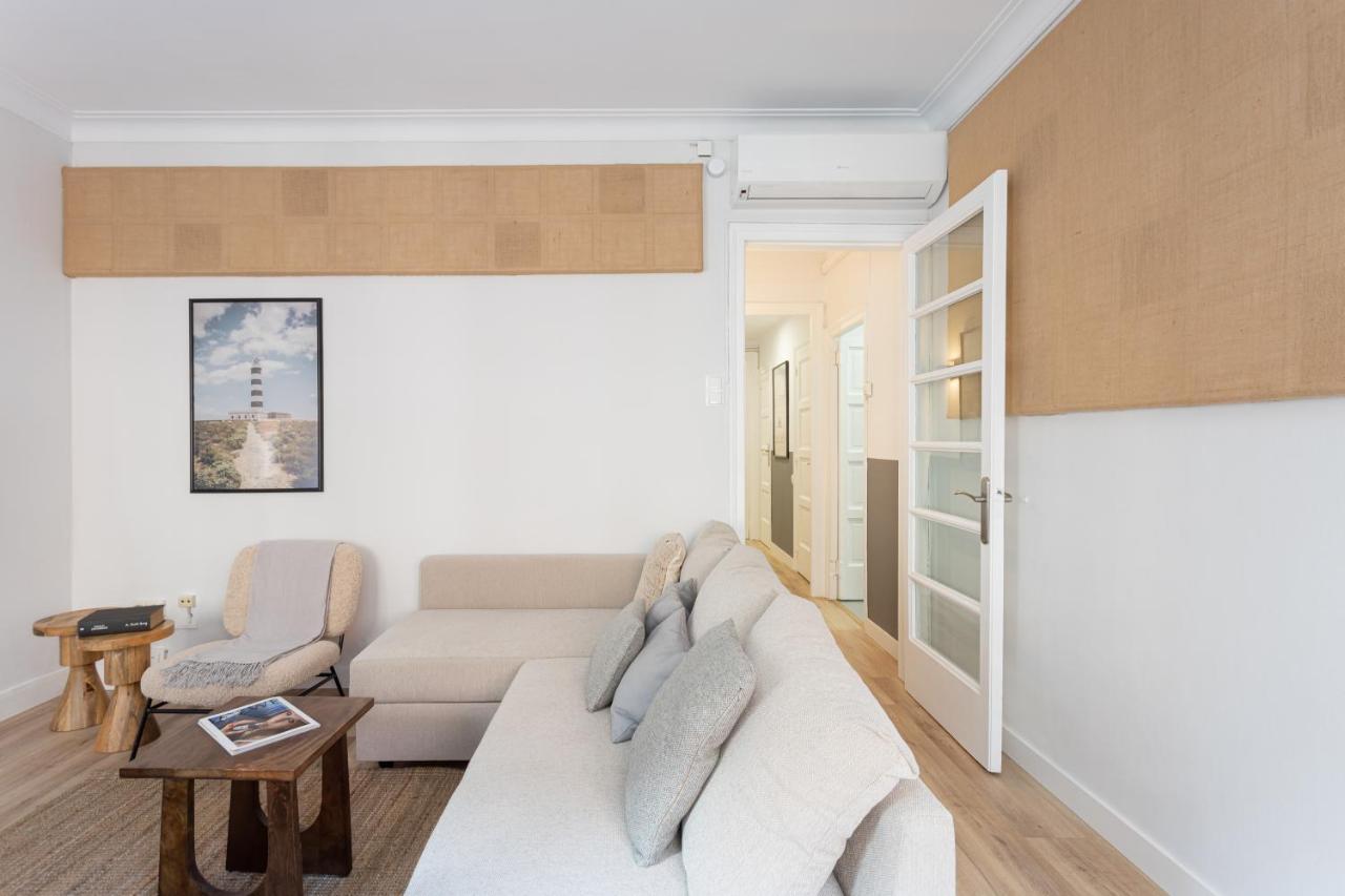 Stylish 3 Bedroom Apartamento *