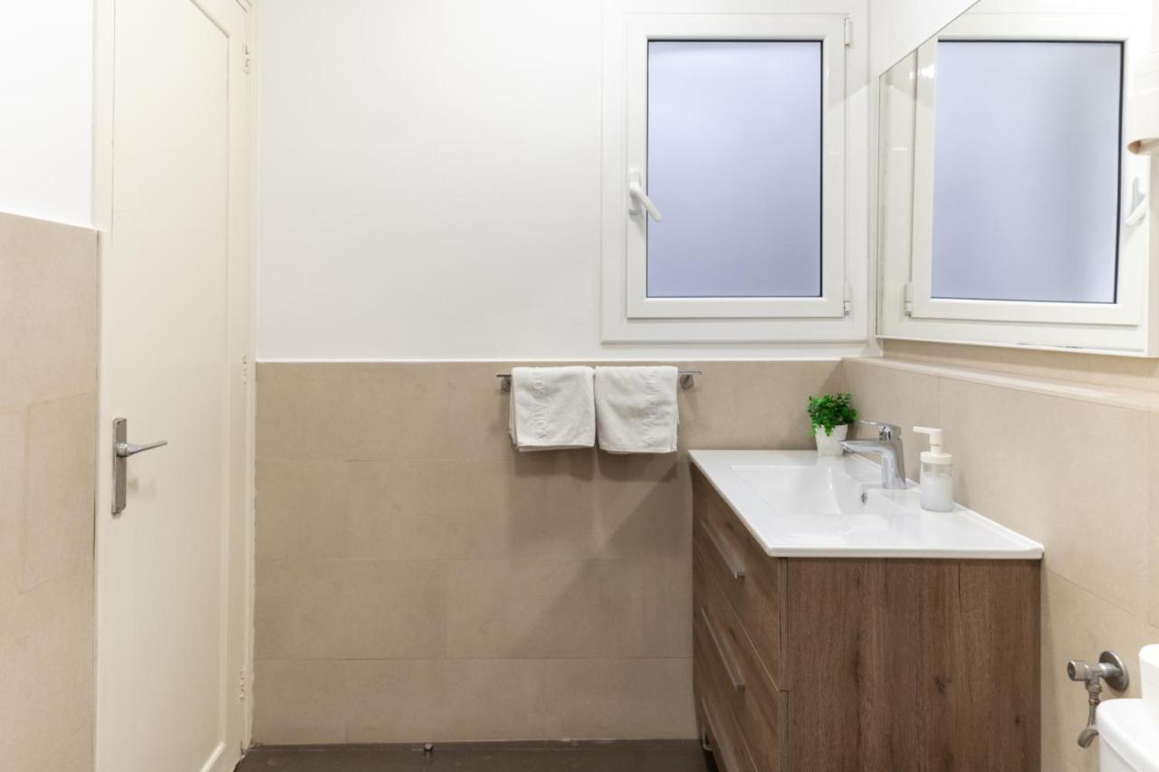 Atica - By Weflating Apartamento