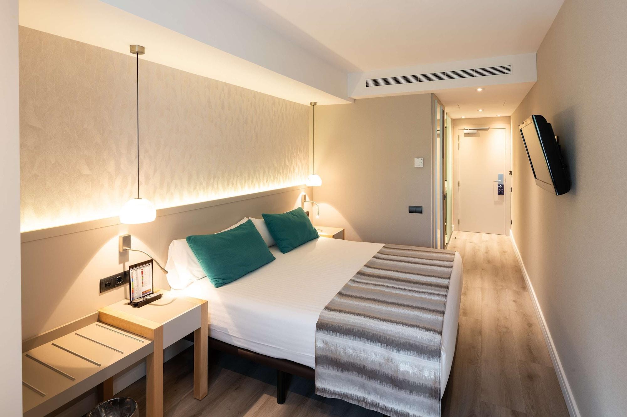 Catalonia Atenas Hotel