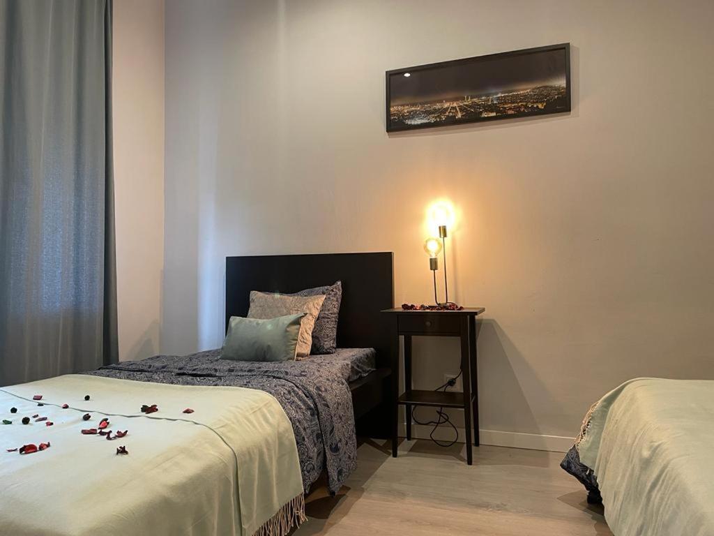 Hostal By Plaza Universidad *