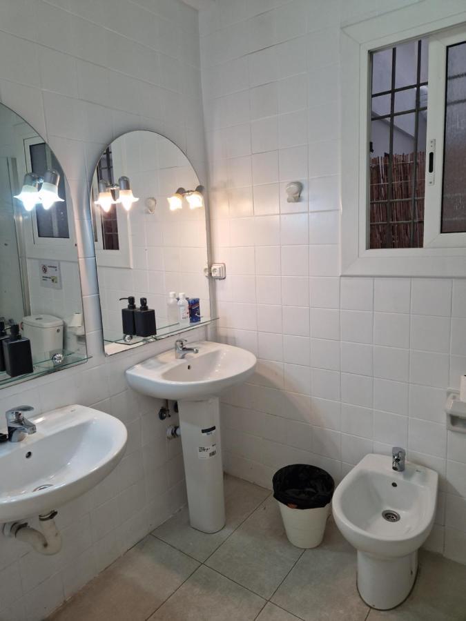 By Eixample Hostal
