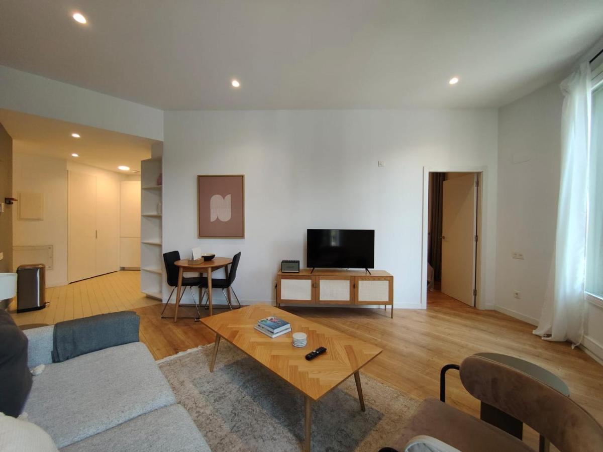 Apartment Mr Luxury Center