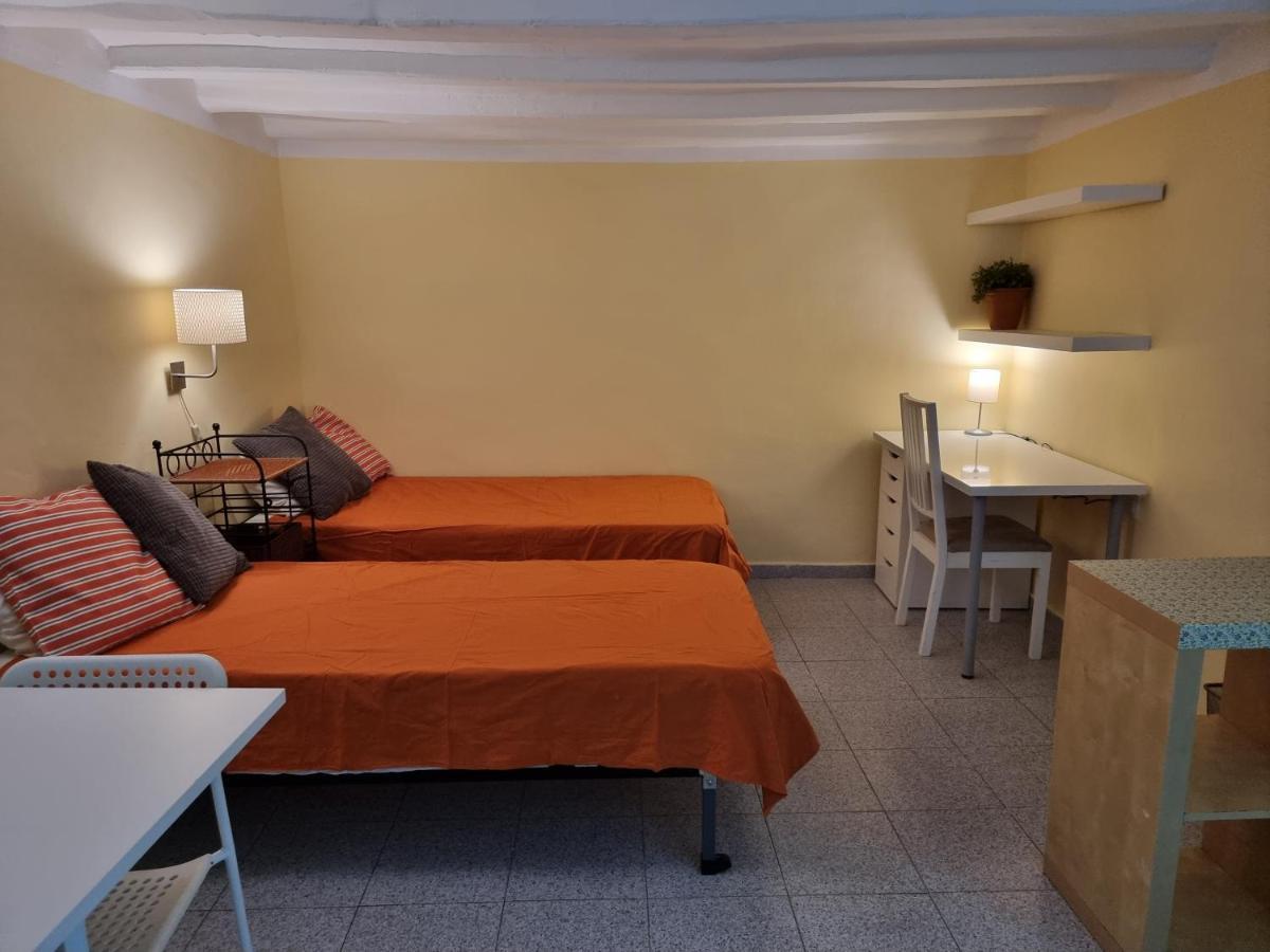2 Beds 1 Sofabed Downtown 31 Nigths Min Apartamento Barcelona