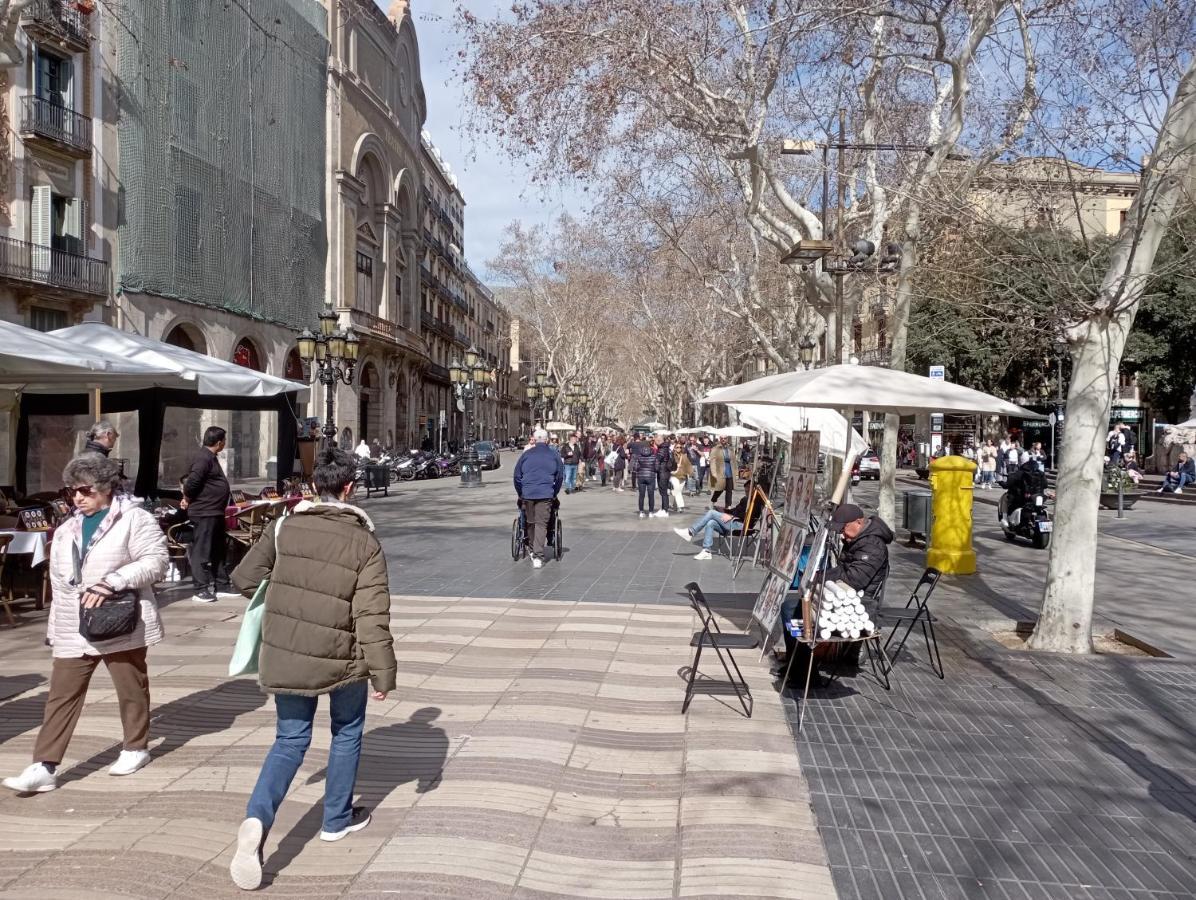 Apartahotel Apartmentos Ramblas 108