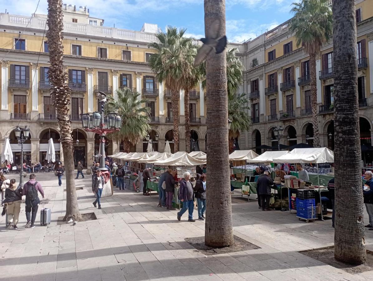 Apartmentos Ramblas 108 3*