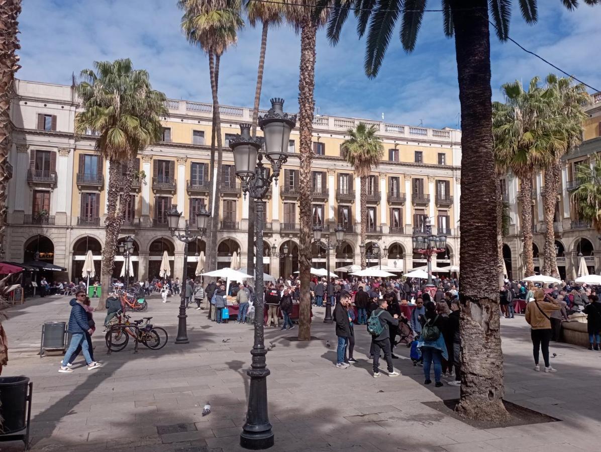 Apartmentos Ramblas 108 3* Barcelona