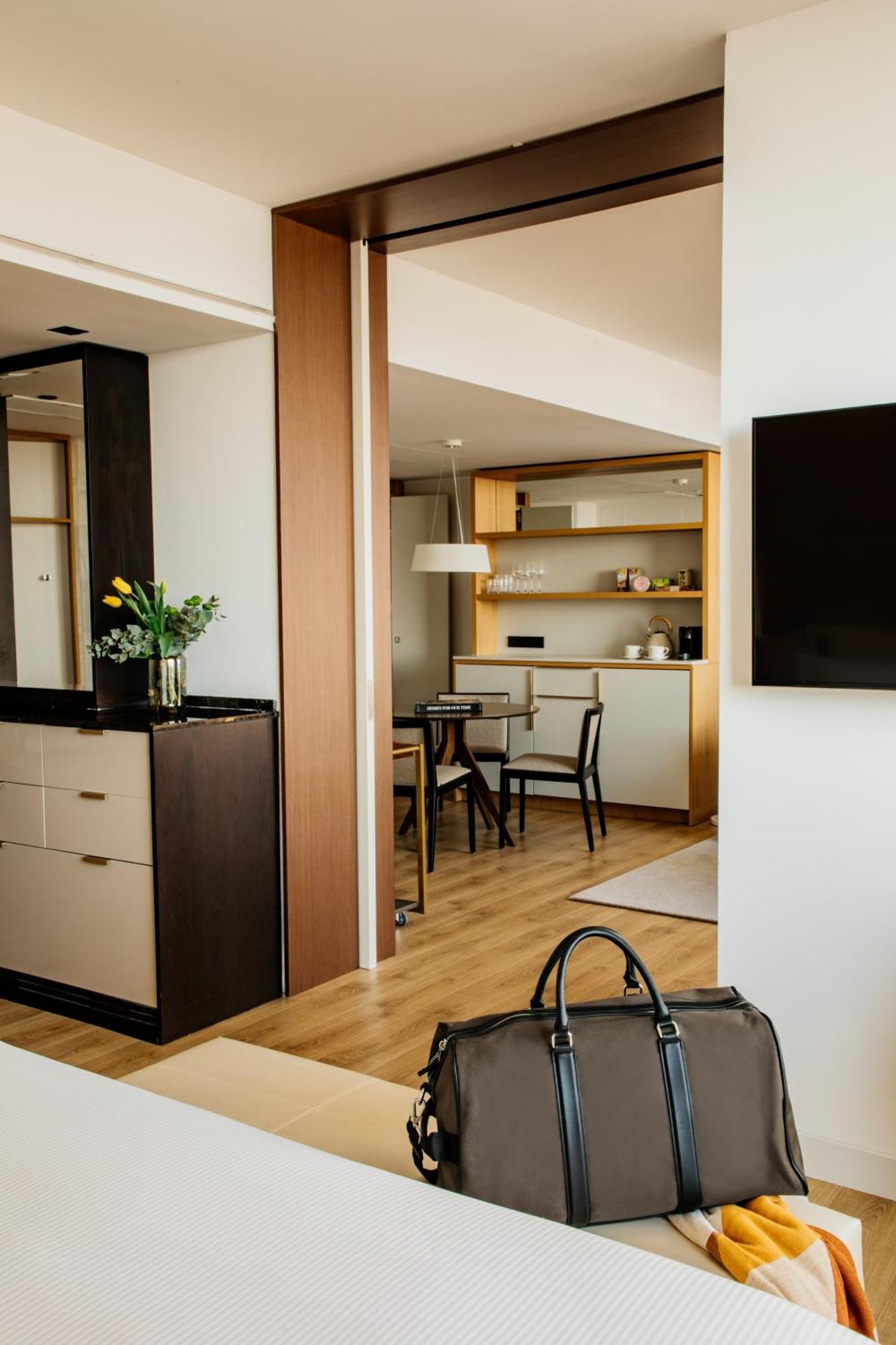 Torre Melina, A Gran Melia Hotel Barcelona