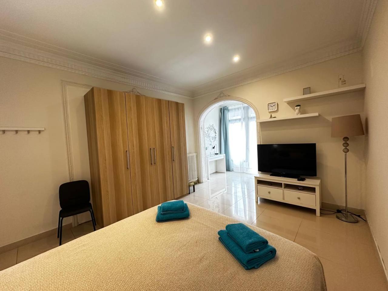 Gran Via Bed and breakfast Barcelona
