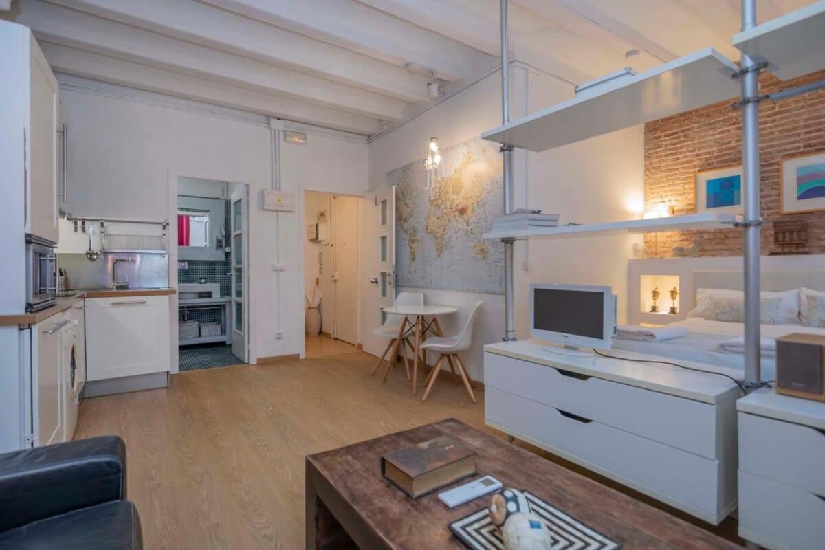 Apartment Exclusive 2 Bedroom In The Center Barcelona