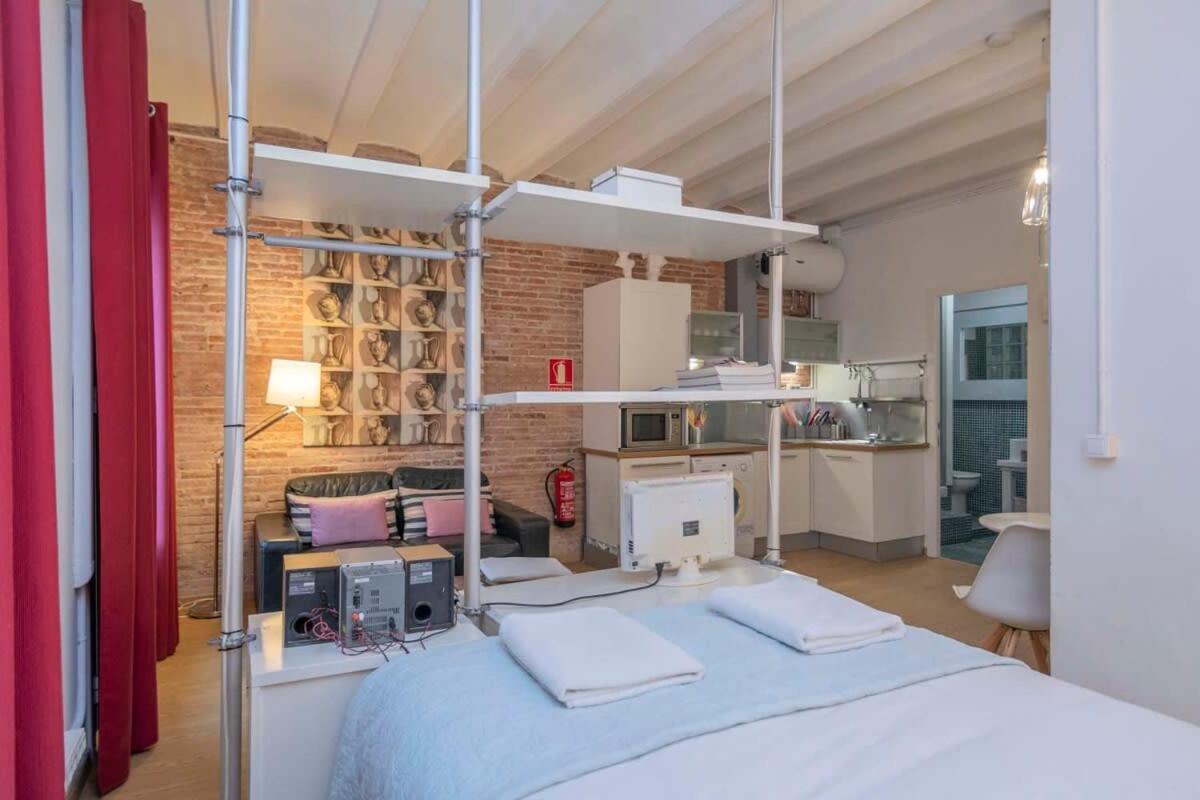 Exclusive 2 Bedroom In The Center * Barcelona