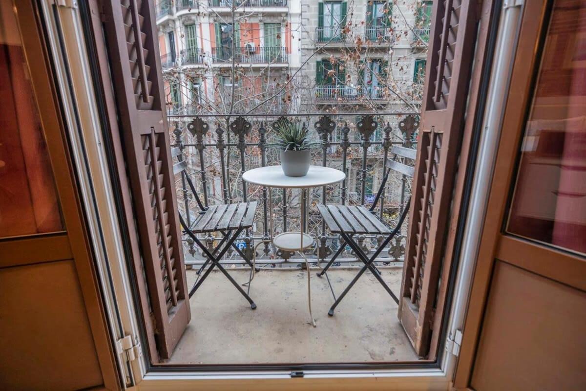Exclusive 2 Bedroom In The Center Apartment Barcelona