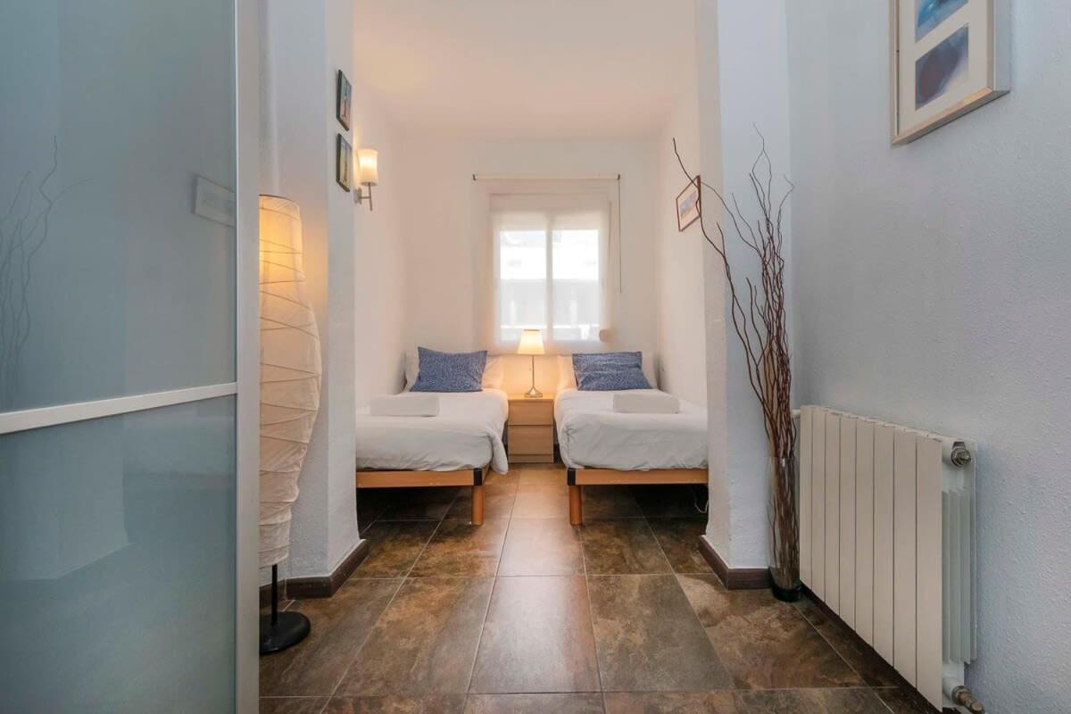 Apartment 3bd With Private Terrace Right By Sagrada Familia *