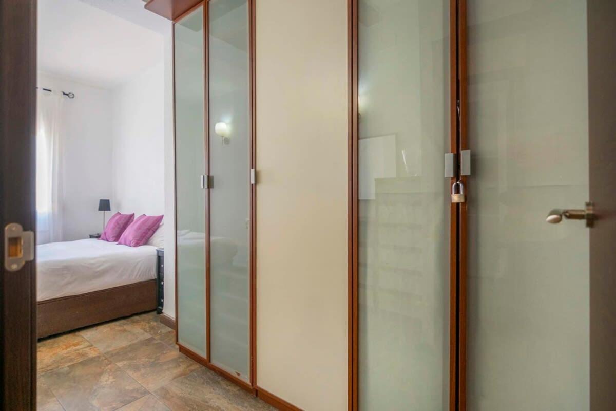 3bd With Private Terrace Right By Sagrada Familia Apartment