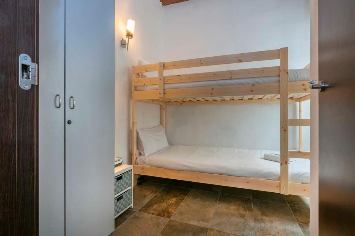3bd With Private Terrace Right By Sagrada Familia Apartment