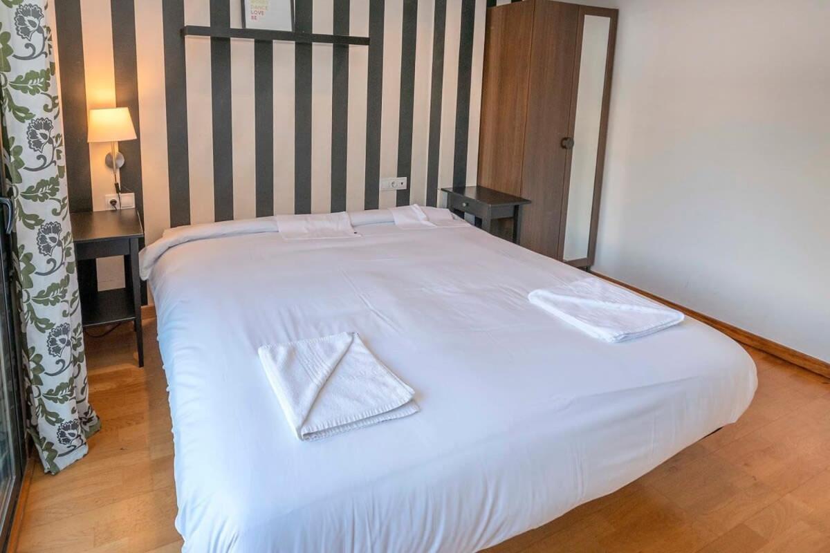 Modern And Bright In Eixample 3-1 Apartamento Barcelona