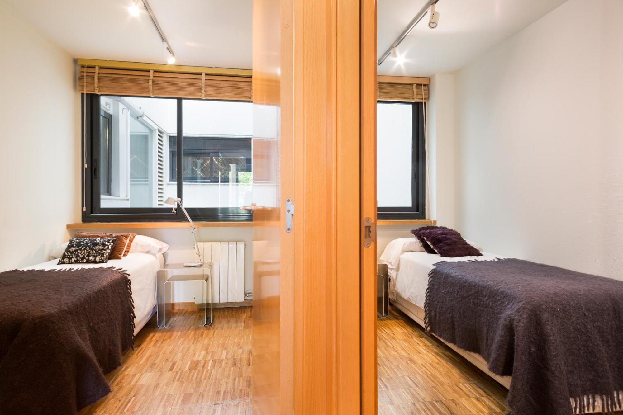Apartamento My Space Emirates - Spacious Near The Center