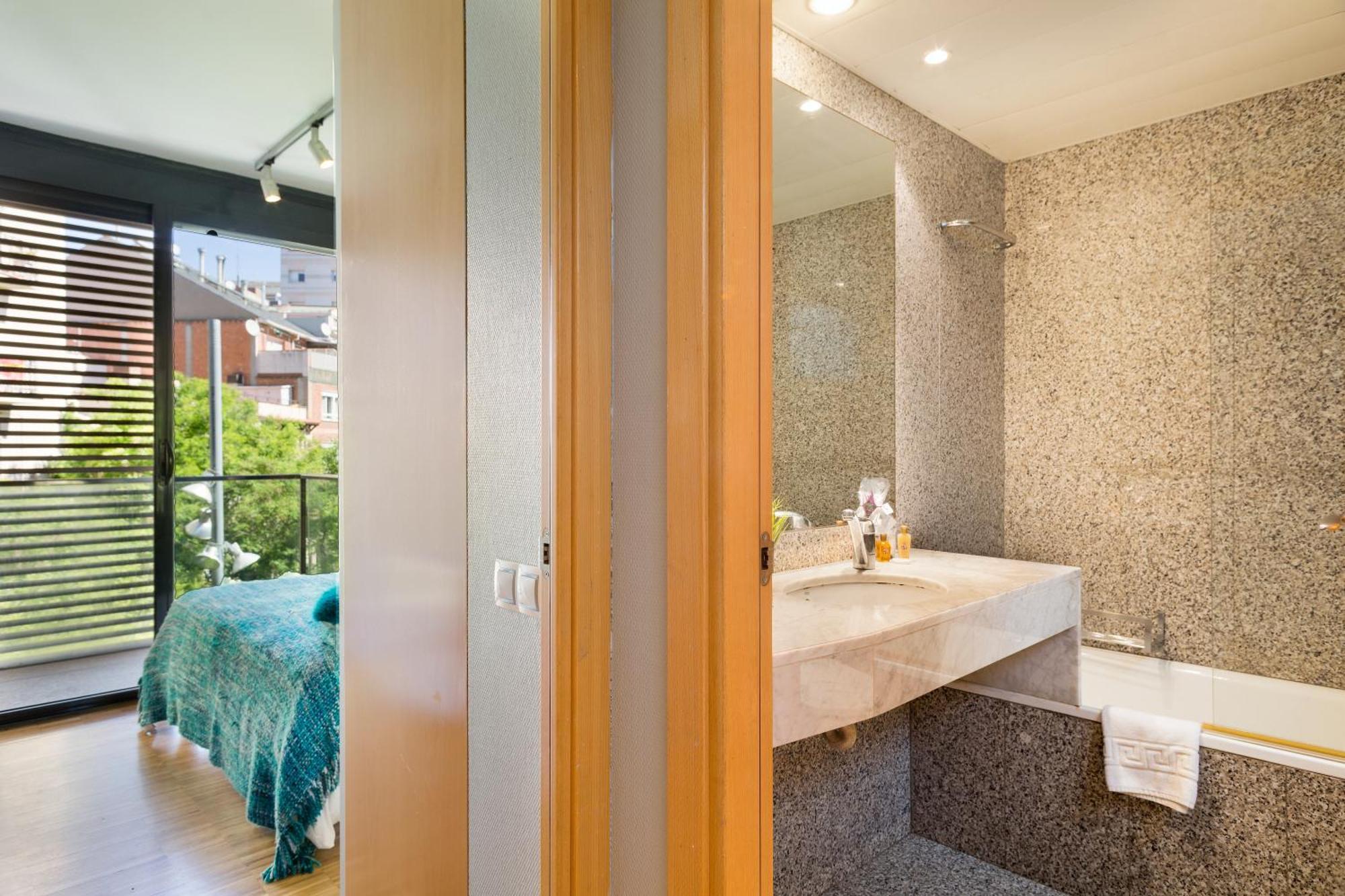 Apartamento My Space Emirates - Spacious Near The Center Barcelona