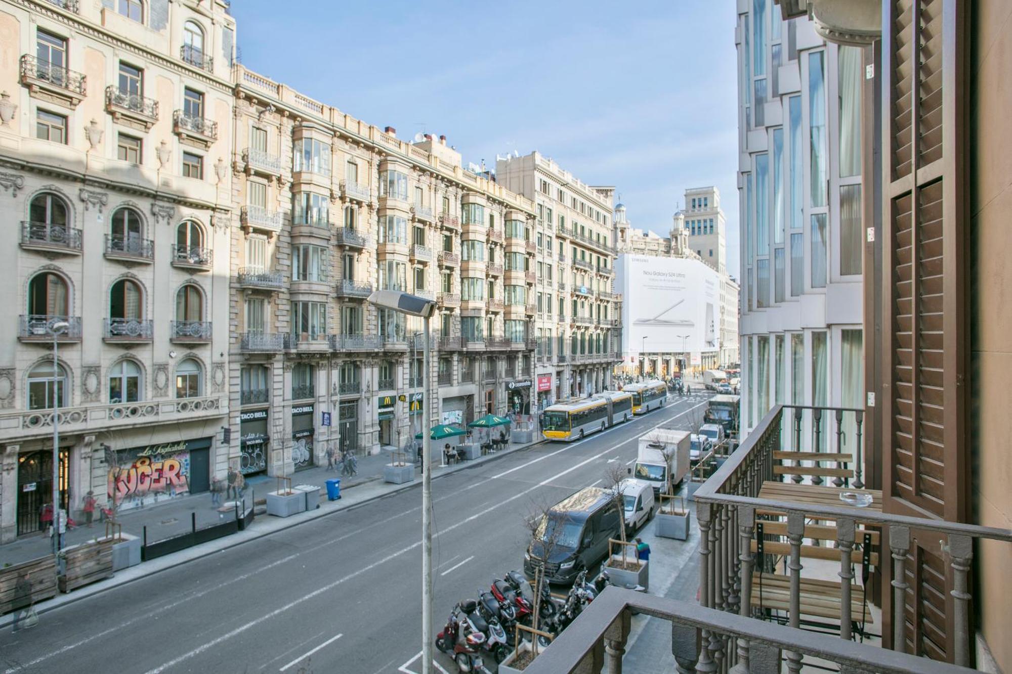 Anton's Downtown Apartamento