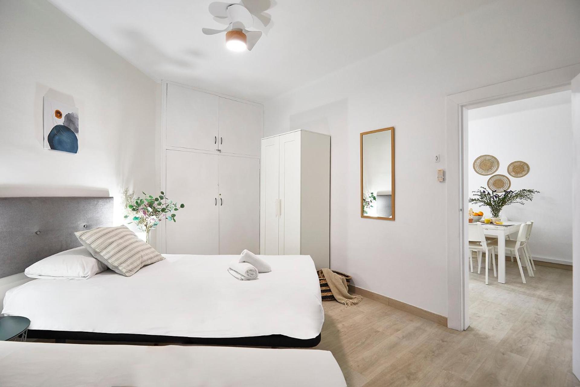 Bbarcelona Encants Flat *
