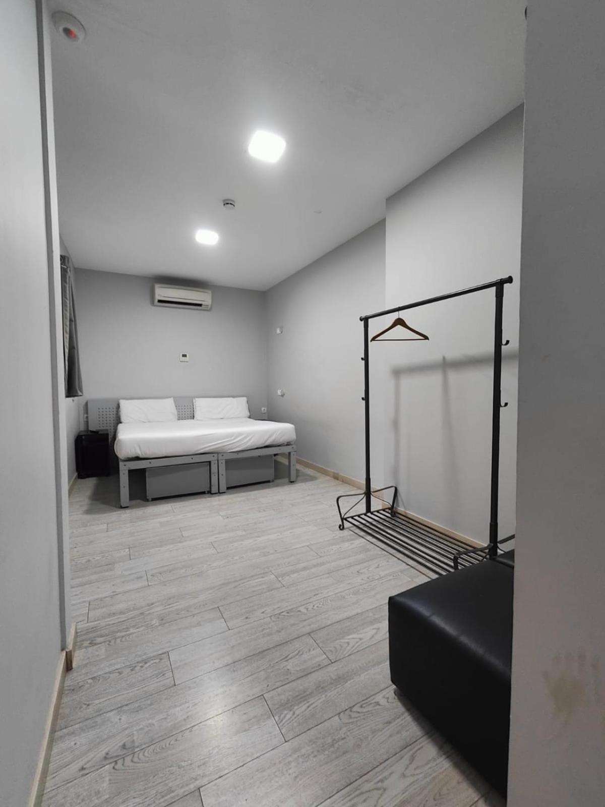 Bcnsporthostels Hostal Barcelona