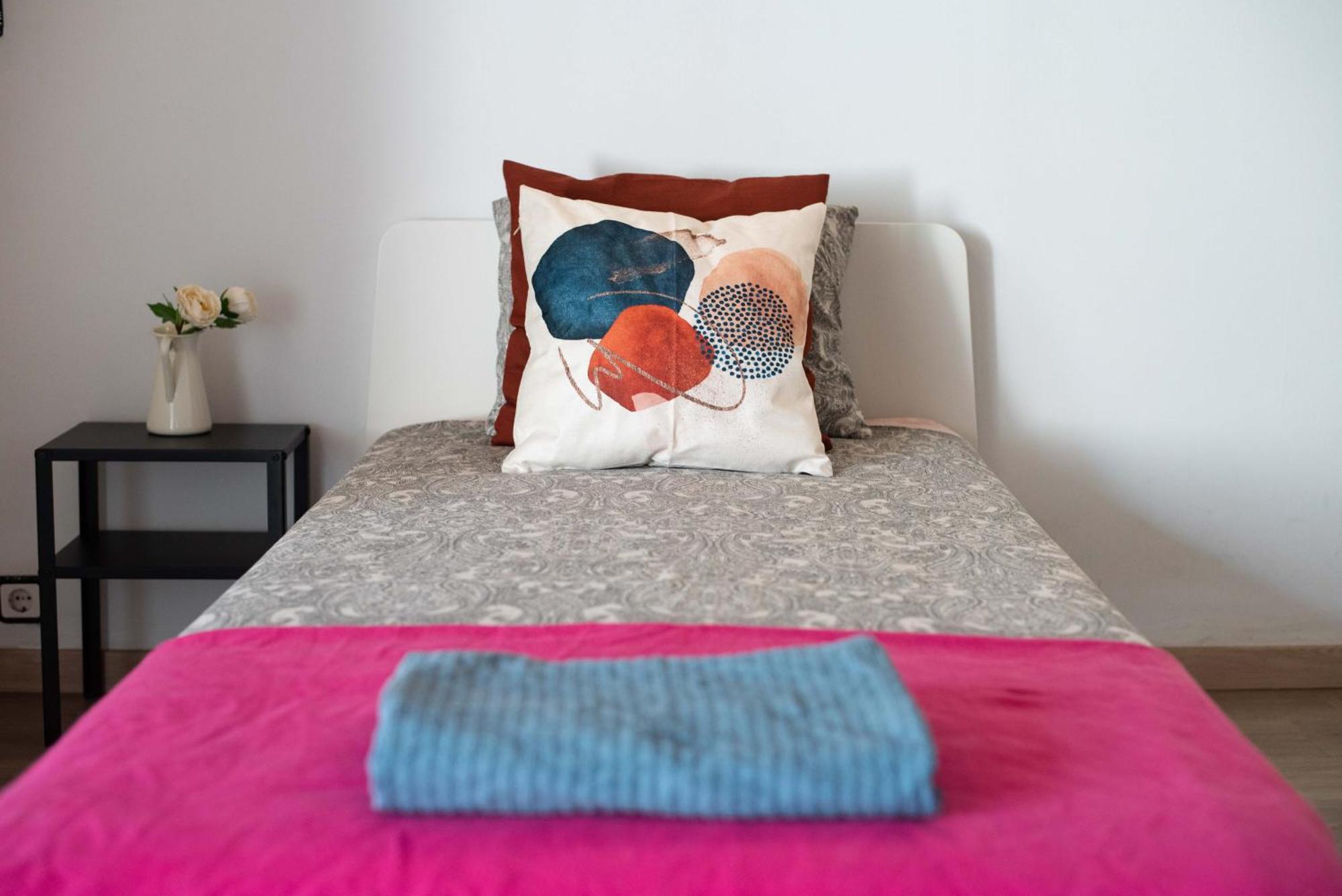 Hostal By Eixample