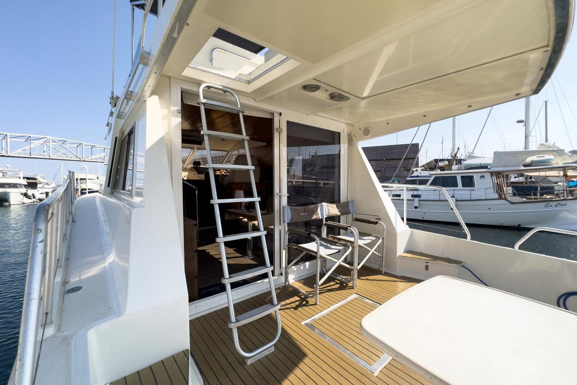 Botel Napao *