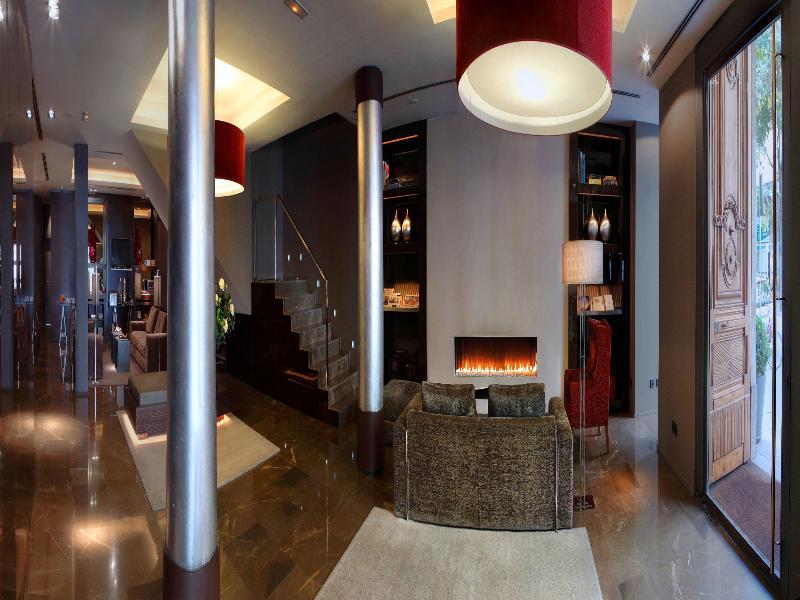 Casa Elliot 4*