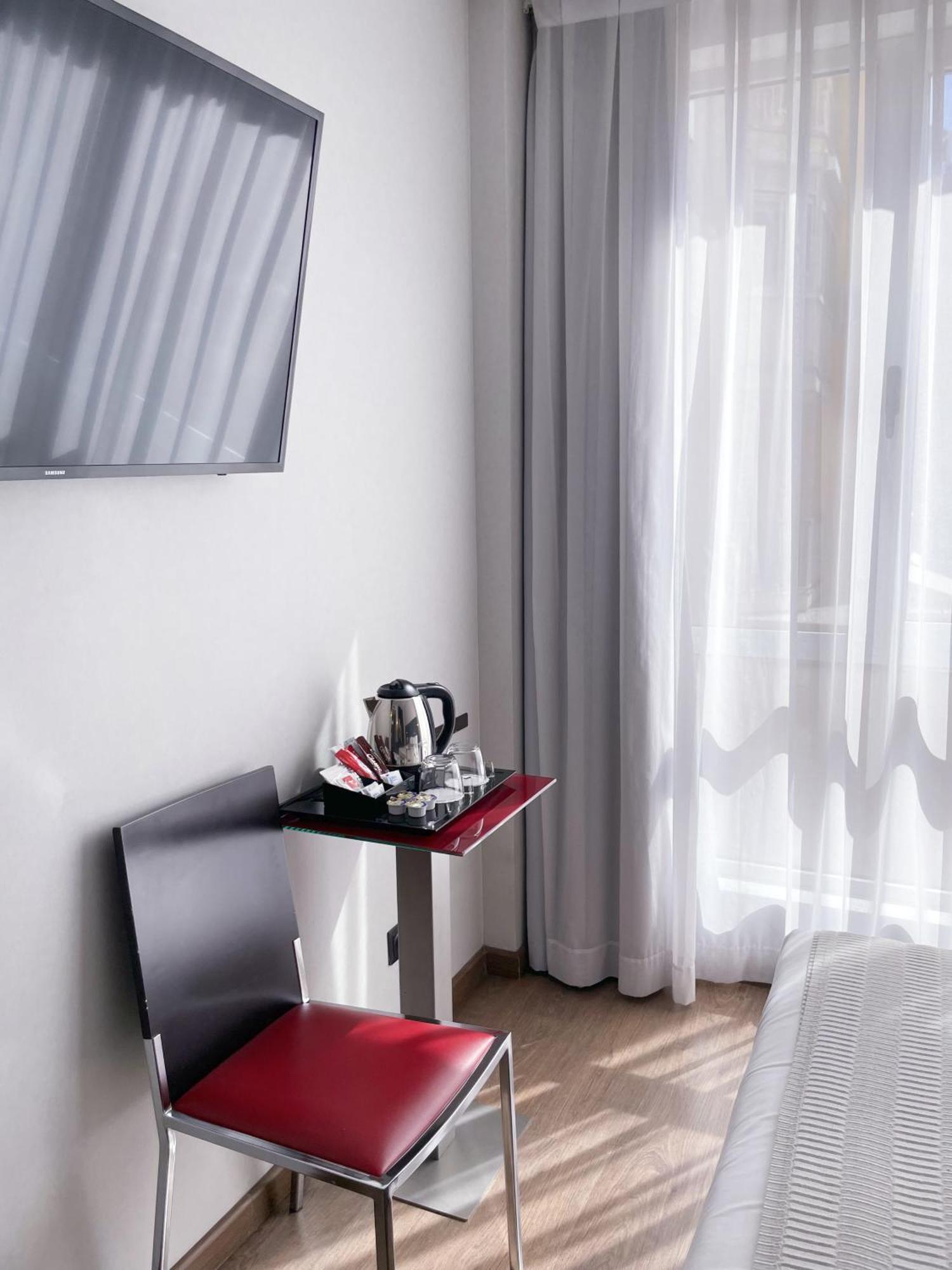 Sm Sant Antoni Hotel Barcelona