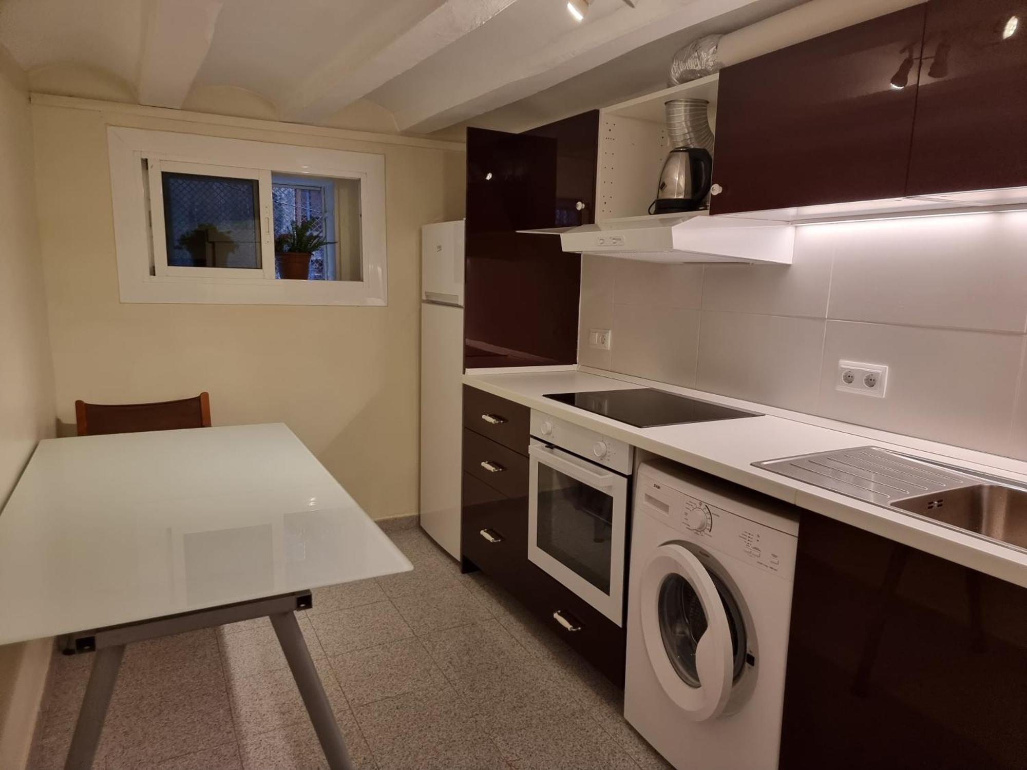 Apartamento Cozy Downtown Bcn, Ac, 30 Nigths Min *