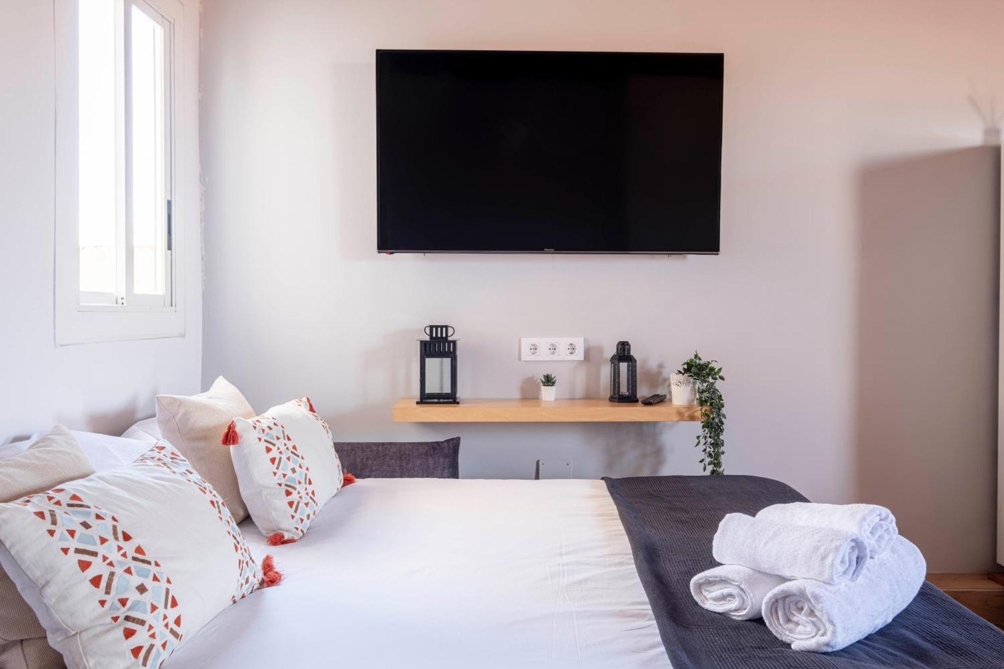 Atico Con Terraza Plz. Espana / Fira Apartamento