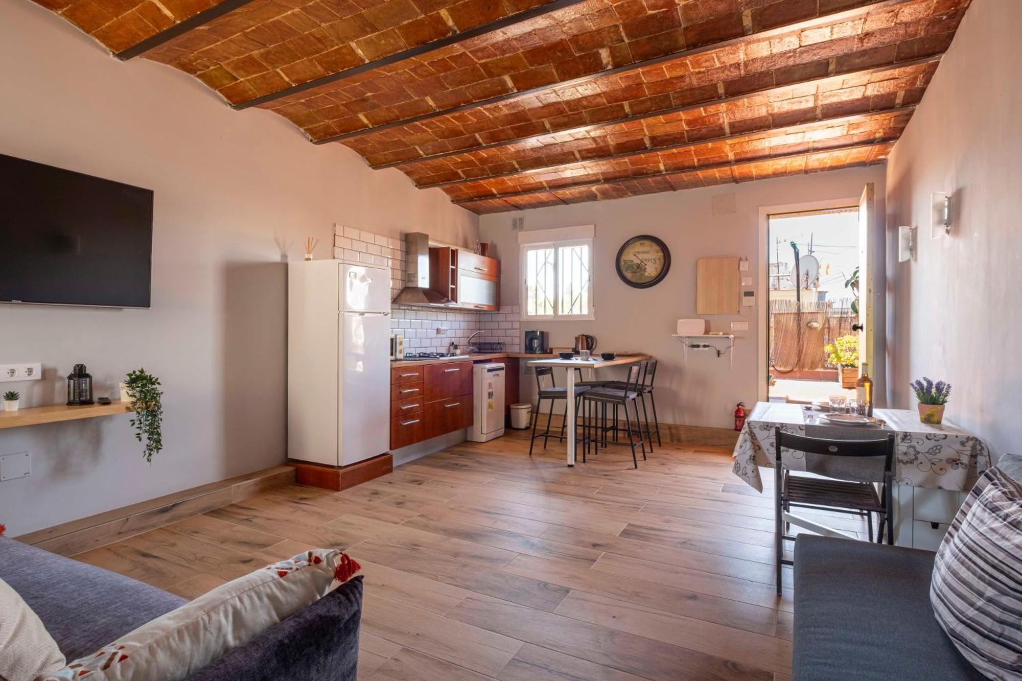Apartamento Atico Con Terraza Plz. Espana / Fira *