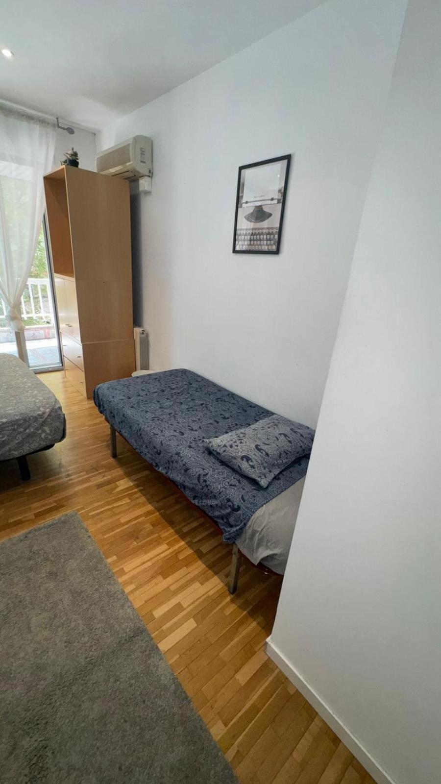 Hostal Bruc 3 *