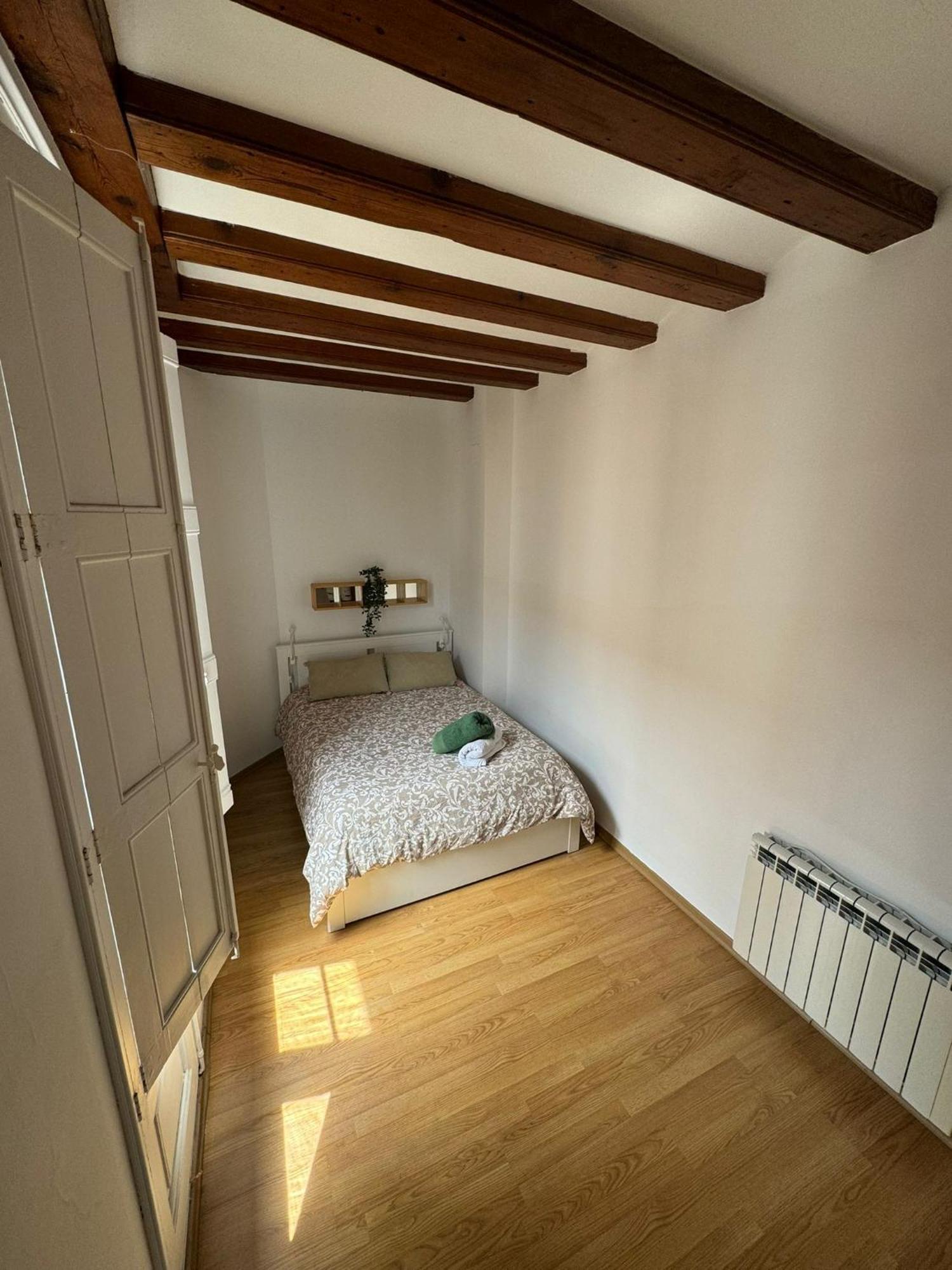 Hostal Habitacion Privada En Apartamento Compartido Barcelona