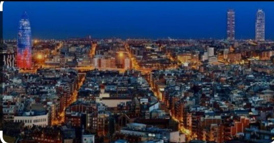 Exclusivo Junto Sagrada Familia Barcelona