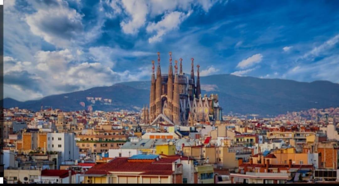 Exclusivo Junto Sagrada Familia Barcelona
