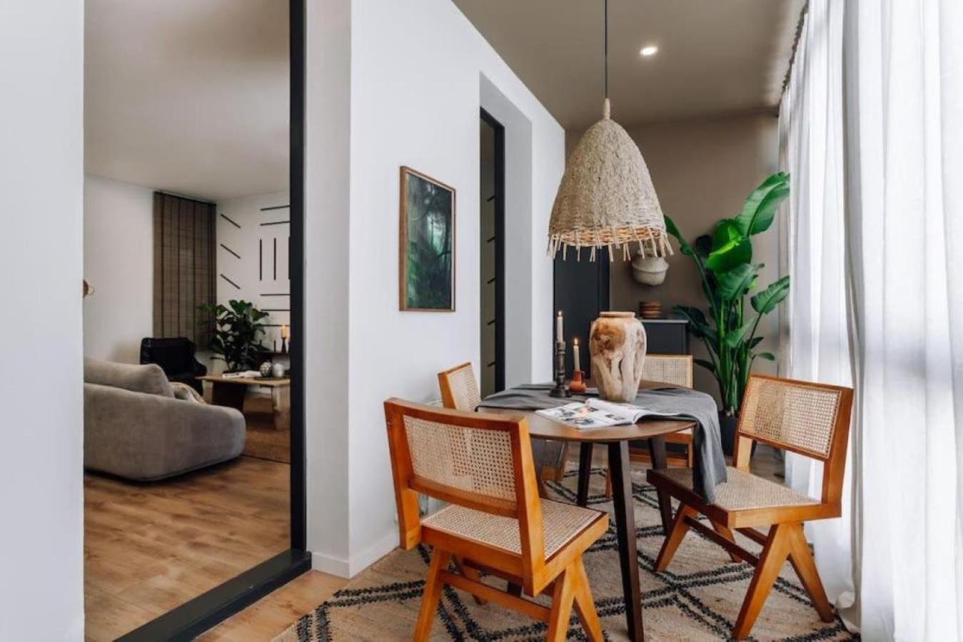 Apartment Luiza - 3 Bedroom In Eixample Dreta