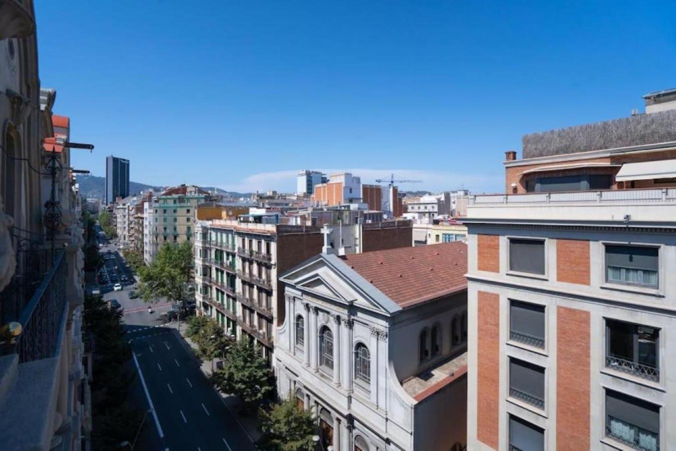 Salonga - 1 Bedroom And Balcony In Eixample Esquerra Apartamento