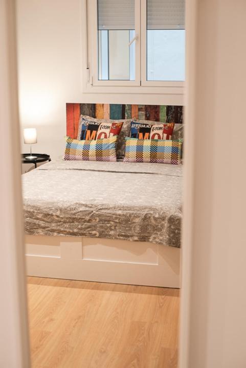 By Universitat Private Hostal *