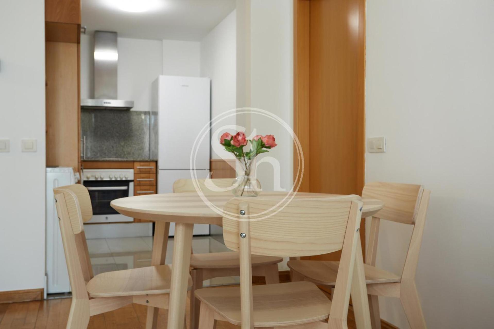 Bonito Cerca De Estacion De Sants Apartamento