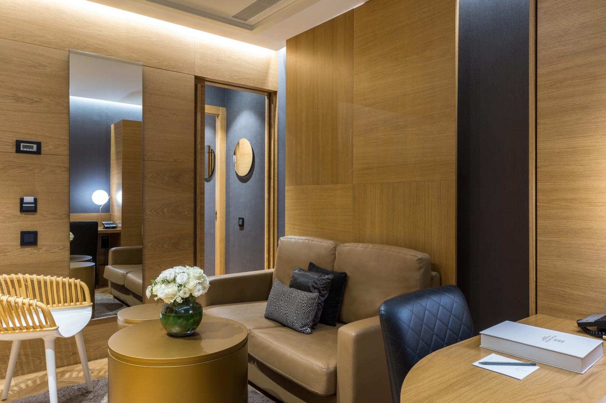 Hotel Monument 5*