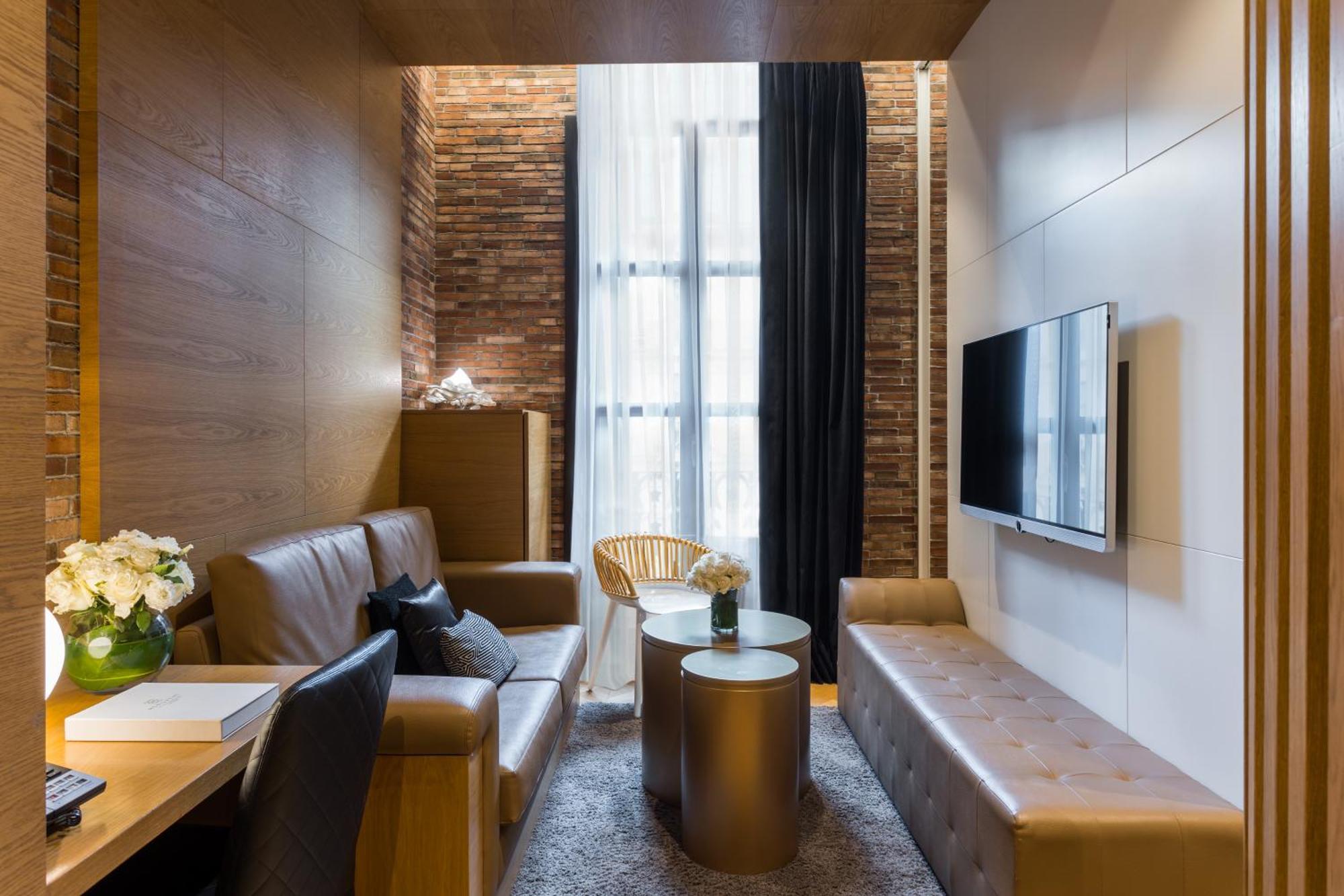 Hotel Monument 5*