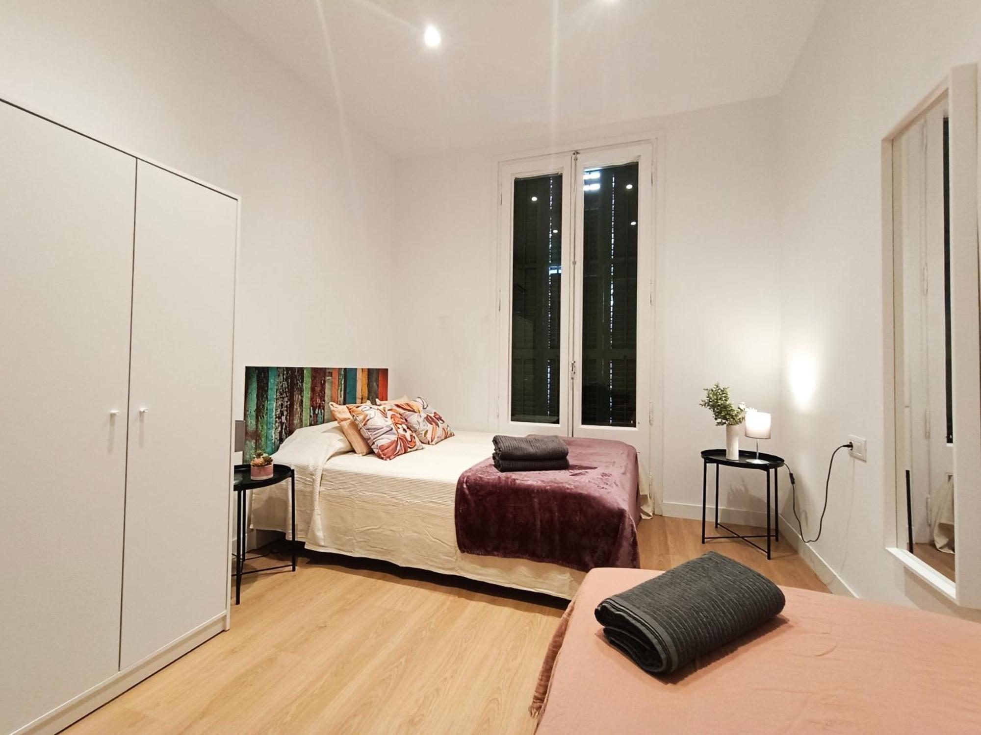 By Universitat Private Hostal