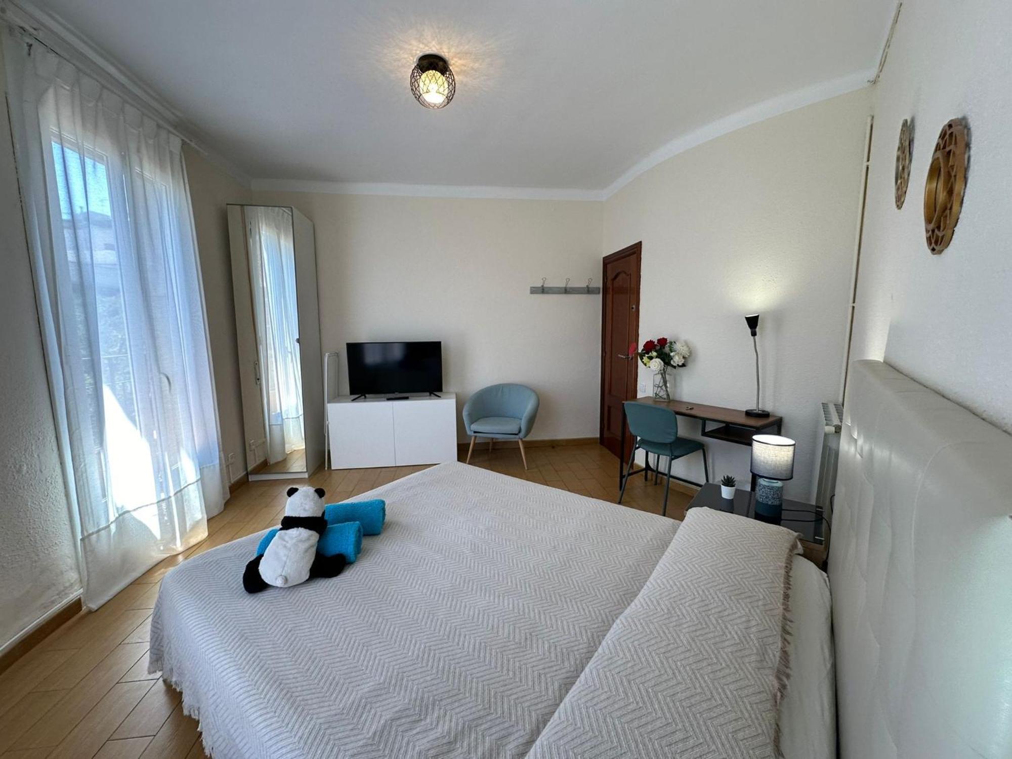 Rooms Nueva Valencia *