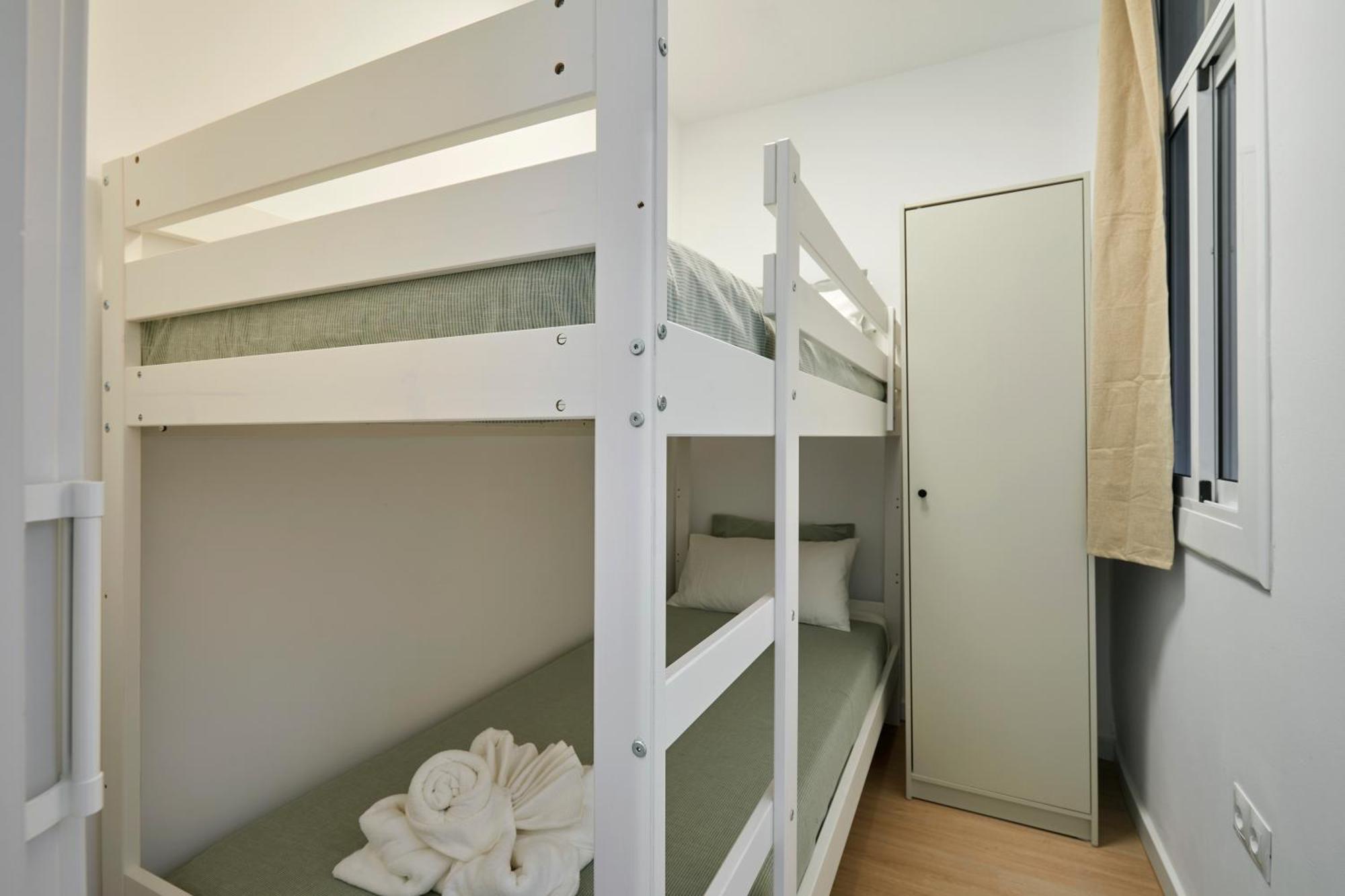 Stylish Typical Bcn Flat * Barcelona