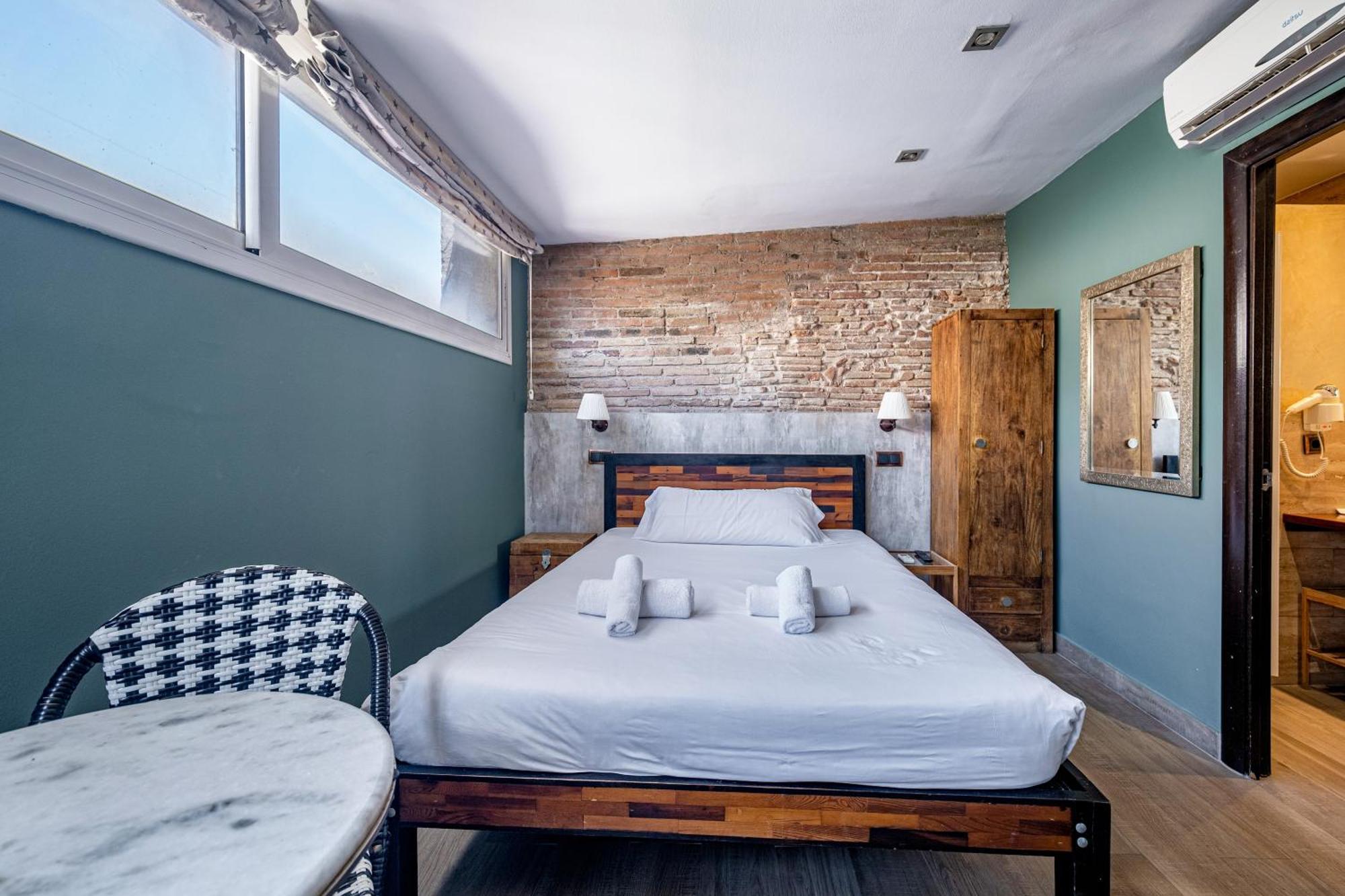 Ainb Born-dames Apartment Barcelona
