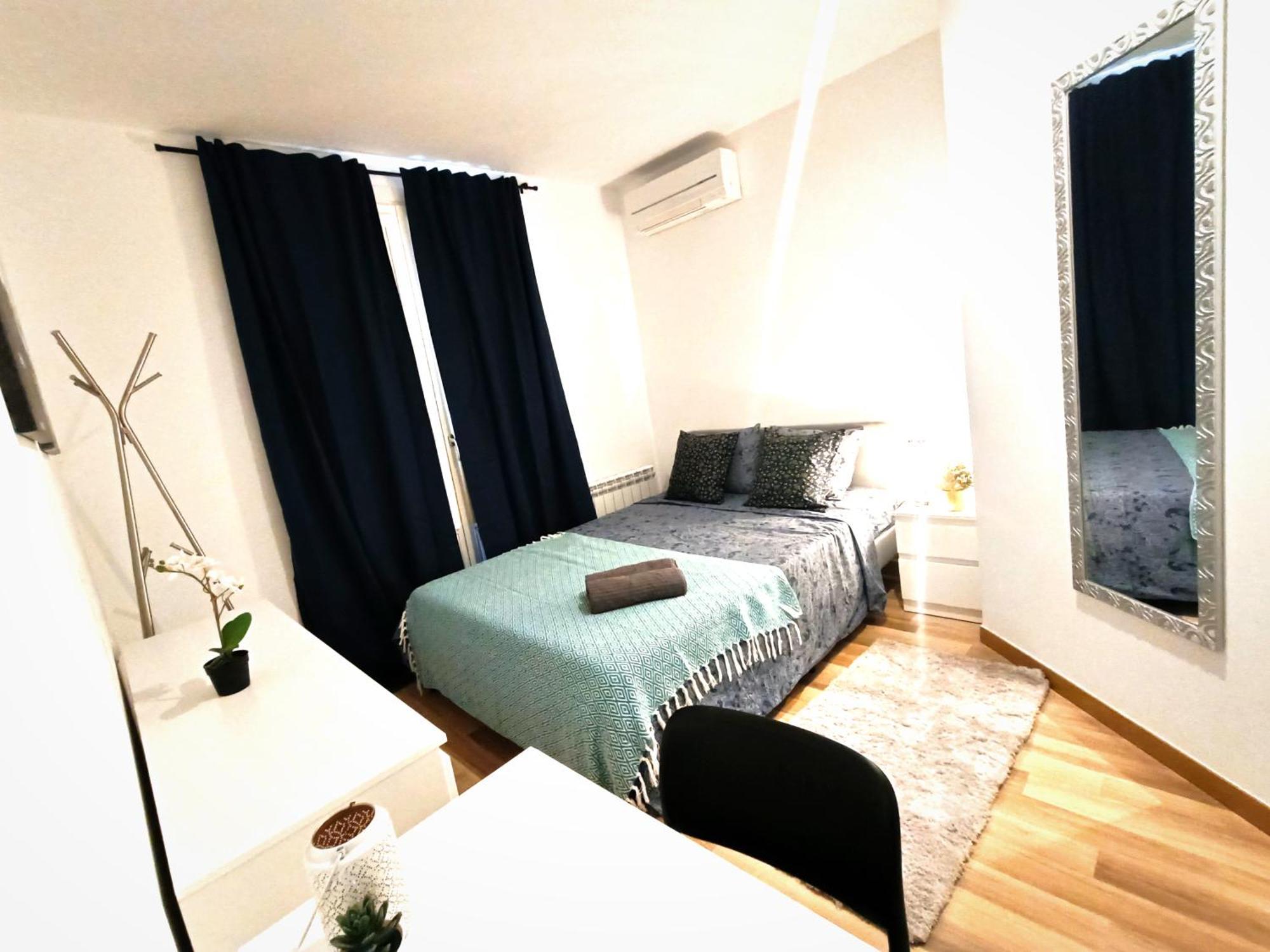 Hostal Oasis - By La Rambla Barcelona